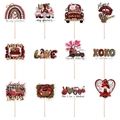 Set van 12 Valentijnsdag taarttoppers met kabouters en rode hartjes patronen - 12-delig Valentijnsthema (L-00221)