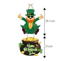 Decorazione porta San Patrizio con leprecauno e pentola d'oro con scritta di auguri - Stile Moneta