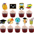 Kleurrijke 9-delige afstudeer cupcake toppers met schoolbus op fluwelen cupcakes - 9 stuks Afstuderen Thema Kleine Cake Toppers Set (J-0069-2) / Set van 9 Stuks