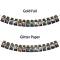 Striscione per foto di laurea con lamina d'oro e glitter in design tocco nero - Stile Oro Luccicante / Stile Siamo Così Orgogliosi Di Te