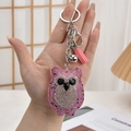 Portachiavi a forma di gufo rosa con strass scintillanti, nappa e campanellino in mano - Portachiavi + Civetta / Multicolore Rosa