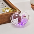 Portachiavi a cuore in acrilico con liquido viola, figura di coniglio e perle bianche - Catena Oro Chiaro + Cuore + Perla / Viola
