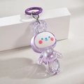 Gros plan du pendentif lapin en acrylique irisé violet avec finition brillante et clip - Porte-clés + Lapin Dansant / Anneau de couleur violet