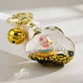 Porte-clés nuage avec figurine cochon rose, étoiles dorées et clochette en métal - Style Cloche Nuage