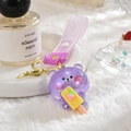 Portachiavi orsetto viola luminoso in acrilico con gelato alla fragola e cinturino - Cinturino orso + Orso Luminoso / Viola