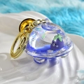Portachiavi UFO con statuetta di melanzana viola e ciondolo galleggiante a clessidra - UFO Viola