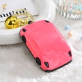 Portachiavi auto sportiva rosa con campanellino dorato su decoro in peluche bianco - Rosa