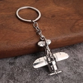 Vintage zilveren metalen vliegtuig sleutelhanger met vleugels en propeller op hout - 003 Retro Dubbeldekker (003 Beweegbaar) / Zilver