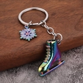 Porte-clés de sport d'hiver avec patin à glace arc-en-ciel et pendentif flocon - Iridescent