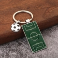 Porte-clés de football avec pendentif de terrain vert et petit ballon rond - Terrain de Football & Ballon