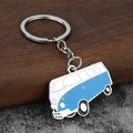 Cartoon Blau-Weißer Mini-Bus Schlüsselanhänger aus Metall mit Retro-Van-Anhänger für Autofans - Himmelblau