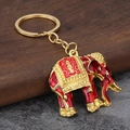 Detail der roten Emaille-Thailändischer Elefant Schlüsselanhänger mit Vergoldung - Rot