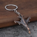 Portachiavi aereo in bronzo vintage con dettagli realistici del modello di caccia - Rosso Antico