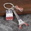 Parijs souvenir sleutelhanger met Eiffeltoren en Notre-Dame hangers op houten basis - Eiffeltoren Gevel Stijl (003)
