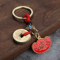 Porte-clés traditionnel chinois avec pièces en laiton et pendentif cadenas Ruyi - Tablette de Richesse Avec Corde Rouge