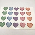 Bunte herzförmige temporäre Tattoo-Sticker mit zwanzig Stück in fünf lebhaften Farben - Mehrfarbige Herzen