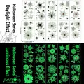 Tatuaggi temporanei ragnatela luminosa per Halloween con effetto fluorescente verde brillante - Stile Ragno Luminoso (YC)