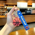 Portachiavi basket creativo con pallone rosso-nero e cinturino in silicone blu - Pallacanestro