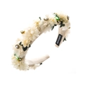 Diadema artesanal con flores de tul crema, pedrería esmeralda y perlas blancas - Blanco Roto