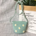 Mint green straw coin purse for kids featuring five white daisy flower embroideries - Little Daisy - Green