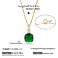 Collana in acciaio al titanio dorato 18k con zircone verde quadrato e diamanti - Stile Pendente Pietra Preziosa Quadrata Verde (JDN0312228-GN)