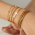 5er-Set minimalistische vergoldete Edelstahlarmbänder mit Kreuz und Zirkonia Anhängern - Gold Armband Fünfer-Set (B2091)
