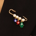 Alfiler dorado con ojo turco, mano de Fátima y amuletos de estrella rojos - Oro-Perla Blanca-Ojo Redondo Estrella Roja Mano Verde