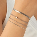 Set mit vier silbernen Edelstahlarmbändern mit Schlangenkette und Zirkonia-Akzenten - Silber Armband Vierer-Set (B2090)