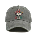 Detalle de gorra de béisbol gris vintage con motivos de fútbol y banderas de 2026 - Ajustable / Verde Militar