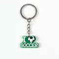 Portachiavi I Love Soccer in PVC verde morbido con anello in metallo argentato - Etichetta Calcio Verde (YSK255-02)