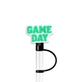 Grüner Game Day Silikon-Strohhalm-Aufsatz für 10mm Halme auf weißem Hintergrund - Game Day Text Stil(XGM323-03)