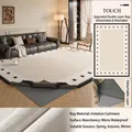 Tappeto lavabile in ciniglia beige con motivi geometrici neri e base grigia antiscivolo - Tessuto In Finta Cashmere Sfoderabile E Lavabile - Black Square Park / 140×200cm (superficie Del Tappeto + Fondo Standard Da 4 Mm)
