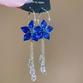 Boucles d'oreilles fleuries bleu foncé avec glands dorés et cristaux en goutte - 925 Sterling Silver Tige de Boucle d'Oreille Pendentif Gland Floral en Cristal Bleu (137#) / Or-Bleu