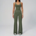 Ensemble de yoga vert olive avec gilet de sport et pantalon évasé taille haute - S / Haut Et Bas / Vert Mousse Fumée
