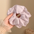 Lichtpaarse kantbloem scrunchie met zachte geplooide textuur in lavendel tint - #11 Paars 4 Lagen Circa 19 Cm