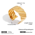 Detailansicht der Maße des breit gestreiften, 18 Karat vergoldeten Edelstahl-Armreifs - Gold (YYBL025008-G) / Gold