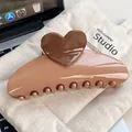 Minimalist large light brown hair claw clip with a glossy dark brown heart decoration - 13cm / Chocolate Brown