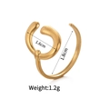 Detailansicht eines 14K Edelstahlrings mit Maßen von 1,6cm Innendurchmesser und 1,2g Gewicht - U-förmiger Offener Stil (R729-C)