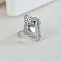 Zilveren roestvrijstalen hartring met glinsterende strass-rand en brede band - Strass Kant Hart Zilver (R846-01)