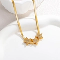 Collar de cadena de serpiente dorada con tres colgantes de estrellas de cristal brillante - Estilo Estrella / Dorado