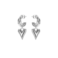 Vista simmetrica di orecchini a cerchio con pendenti a forma di cuore metallico argento - Argento