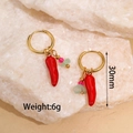Detail shot of a 30mm gold hoop earring with red chili pendant and pink bead ornaments - Chili Style (M-E1155-lajiao)