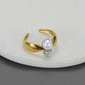 Close-up of matte gold ring featuring a white pearl and silver rhinestone heart detail - Gold Silver Contrast Heart Pearl Style (R688-5)
