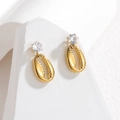 Elegantes pendientes de concha de acero chapado en oro de 18k con detalles de circón - Concha