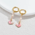 Golden hoop earrings featuring pink enamel crab charms and assorted beads - Pink Crab Style (M-E1123-fen)