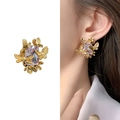 Gold-plated butterfly earrings with rectangular lavender zircon in baroque style - Gold