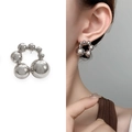 Glänzende silberne Kugel-Ohrstecker in markantem, minimalistischem Kugel-Cluster-Design - Gold Plattiertes Kupfer / Silber (A1305-03C)