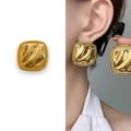Textured gold square stud earring with vintage wave pattern and beaded edge border - Gold Plated Copper / Gold (A1303-02C)