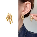 Goldene Quastenohrringe mit Marquise-Zirkonia und Blattanhängern im Cluster-Design - Vergoldetes Kupfer + Zirkon / Gold (A1301-01A)