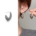 Polierte silberne U-förmige Hakenohrringe für Damen mit elegantem minimalistischem Design - Gold Plattiertes Kupfer / Silber
